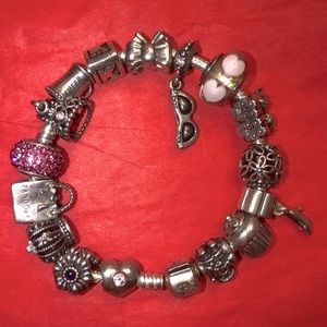 AUTHENTIC PANDORA bracelet 👑